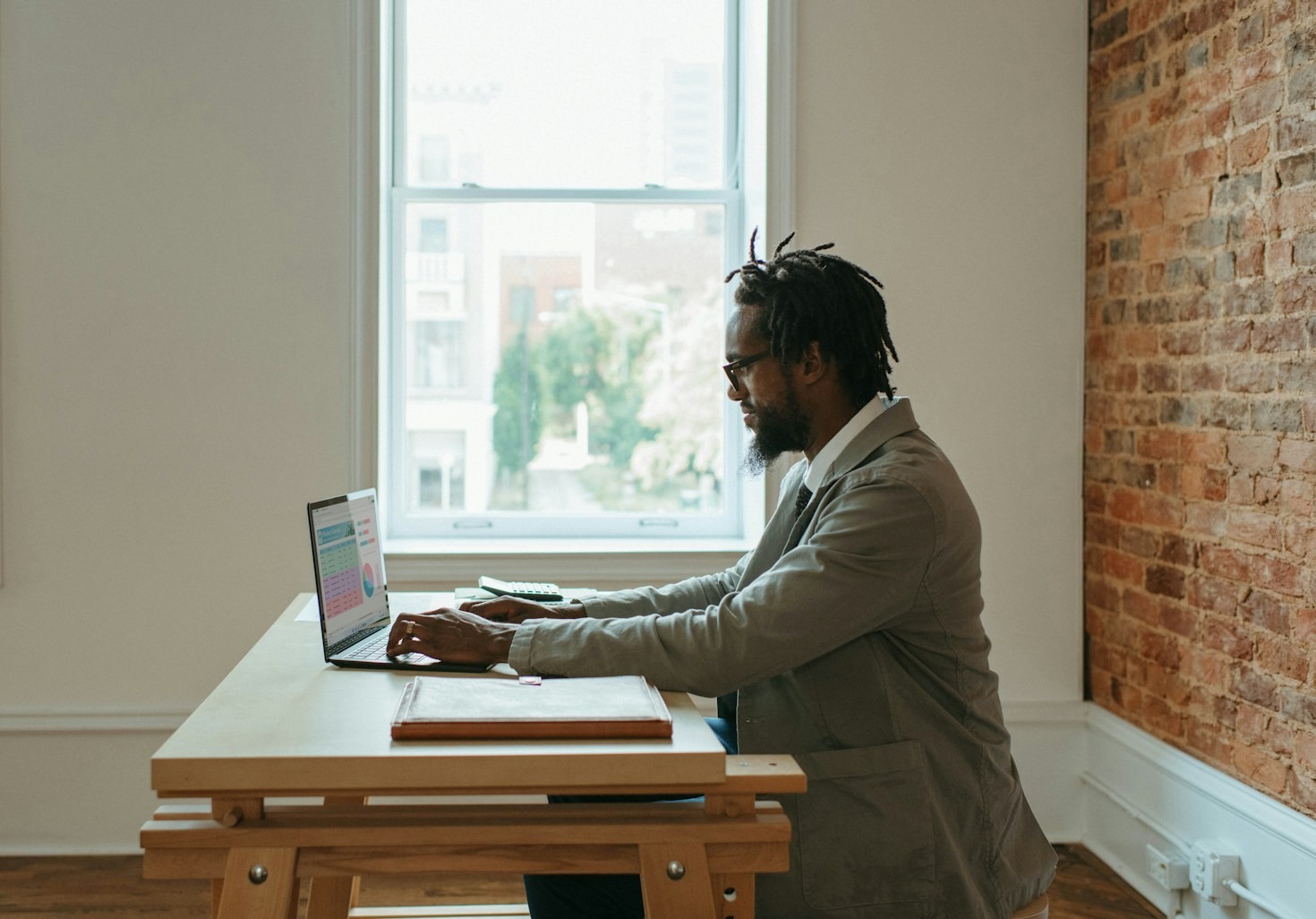 Crafting a Personal Brand Through Online Sharing